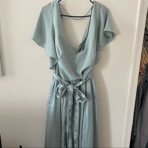 David’s Bridal SAGE GREEN Bridesmaid Dress size 24 Flutter Sleeves